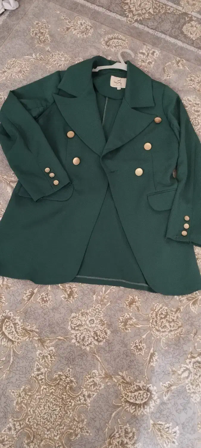 تک کت زنانه|لباس|مهاباد (آذربایجان غربی), |دیوار