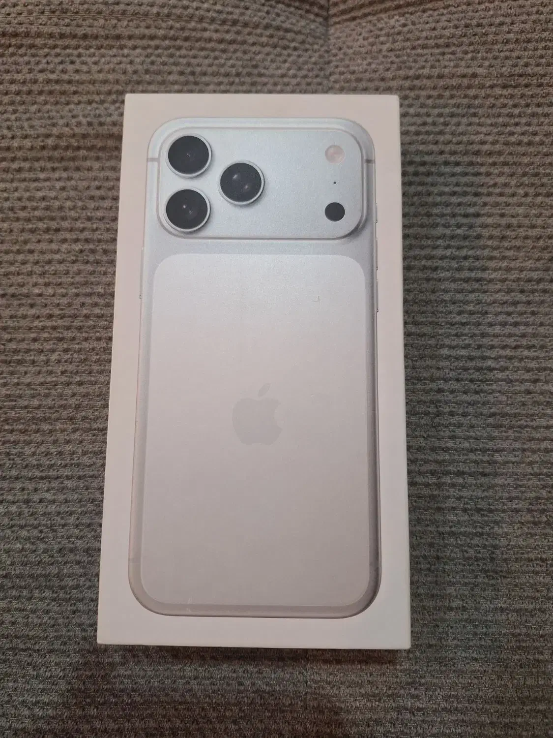 آیفون ۱۷ پرو مکس ZAA با ریجستر|موبایل|جیرفت, |دیوار