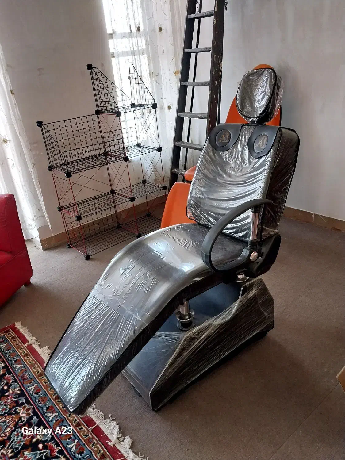 صندلی|آرایشگاه و سالنهای زیبایی|شیراز, غدیر شمالی|دیوار