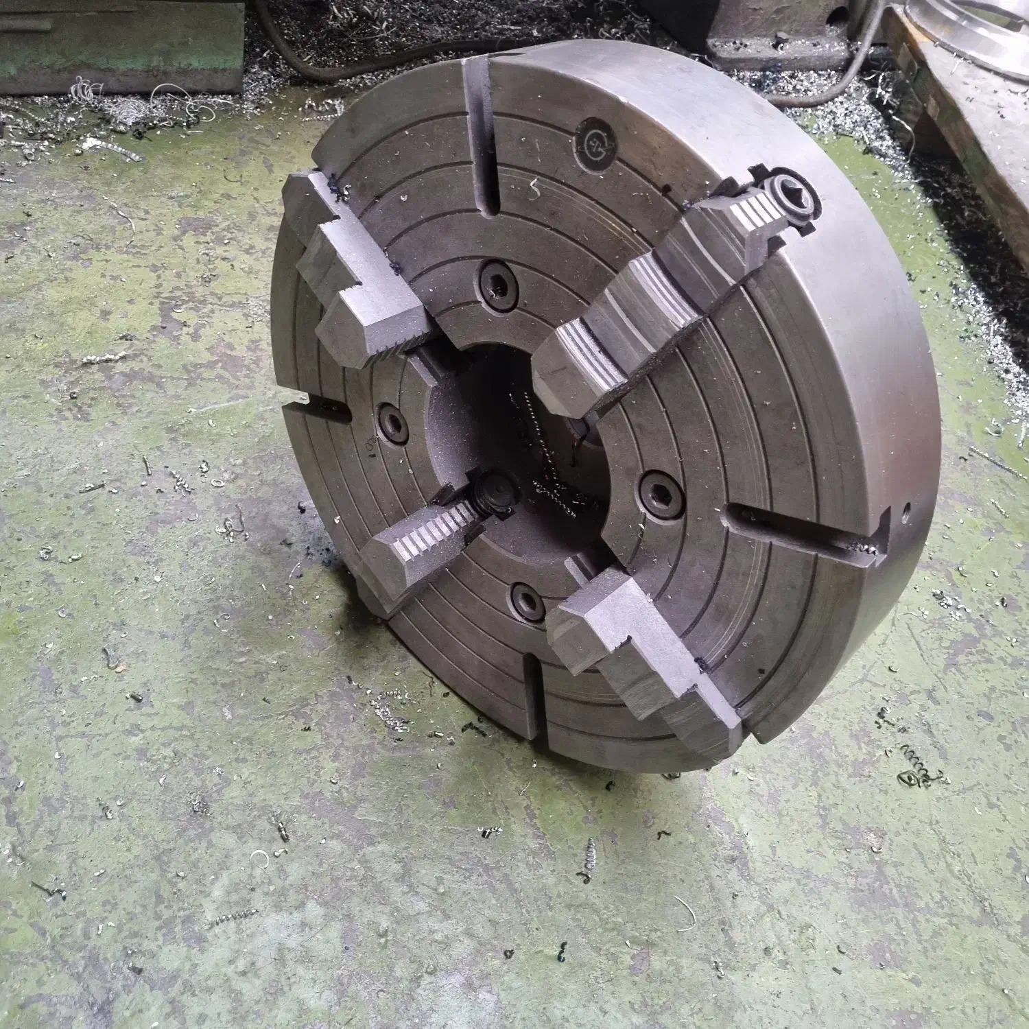 چهارنظام ۵۰۰ سالم و بسیار تمیز|ابزارآلات|مشهد, شهرک صنعتی توس|دیوار