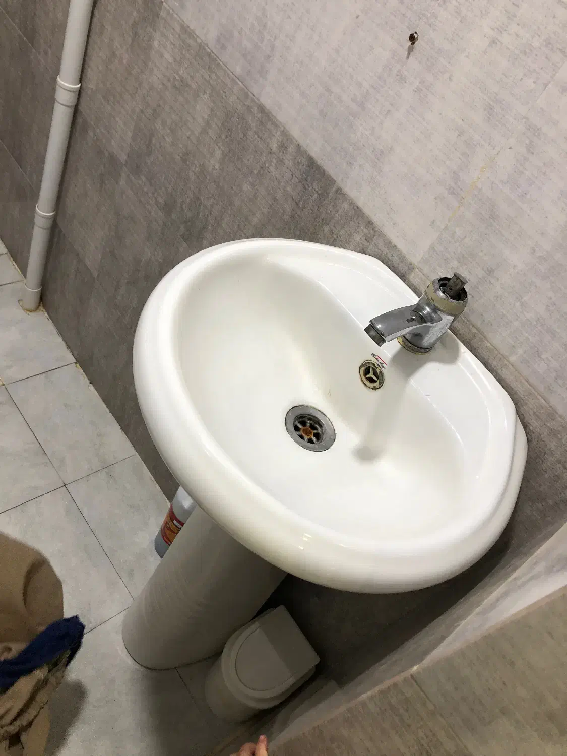 روشویی|لوازم سرویس بهداشتی|رشت, آزادگان|دیوار