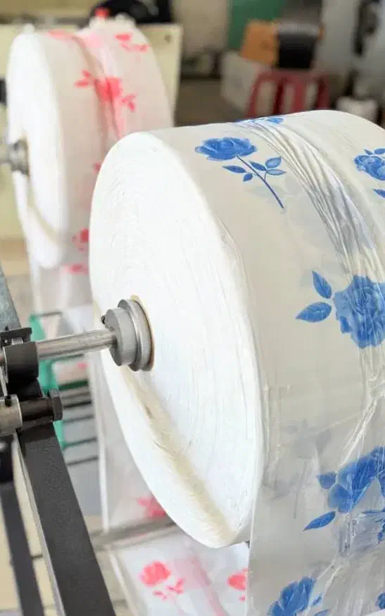 تولید طاقه سفره یکبارمصرف بسیار با کیفیت|ظروف نگهدارنده، پلاستیکی، یک‌بارمصرف|شیراز, دانشگاه شیراز|دیوار