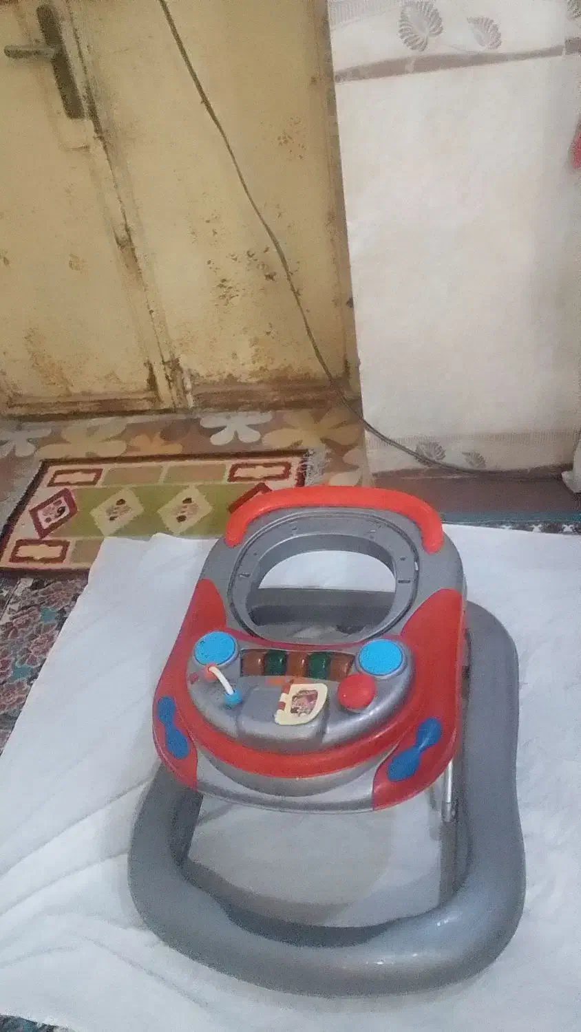 رروک|اسباب و اثاث بچه|زابل, |دیوار