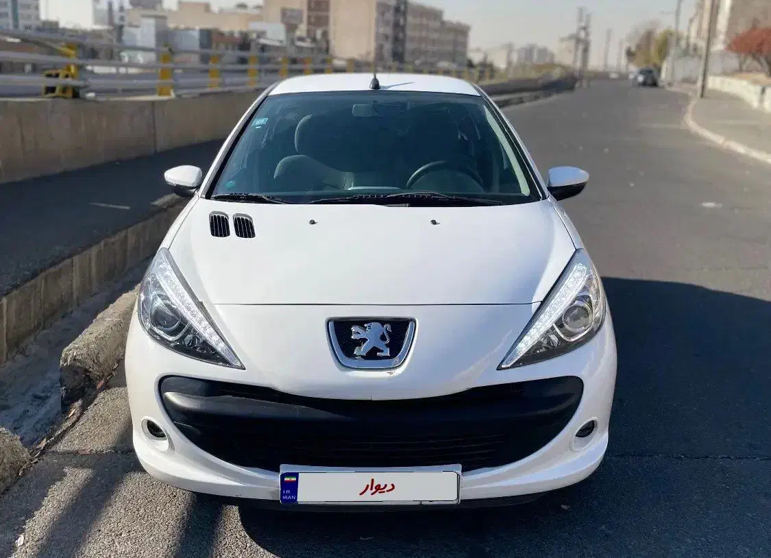 ۲۰۷ مدل ۴۰۱ بی‌رنگ|خودرو سواری و وانت|تهران, آسمان|دیوار