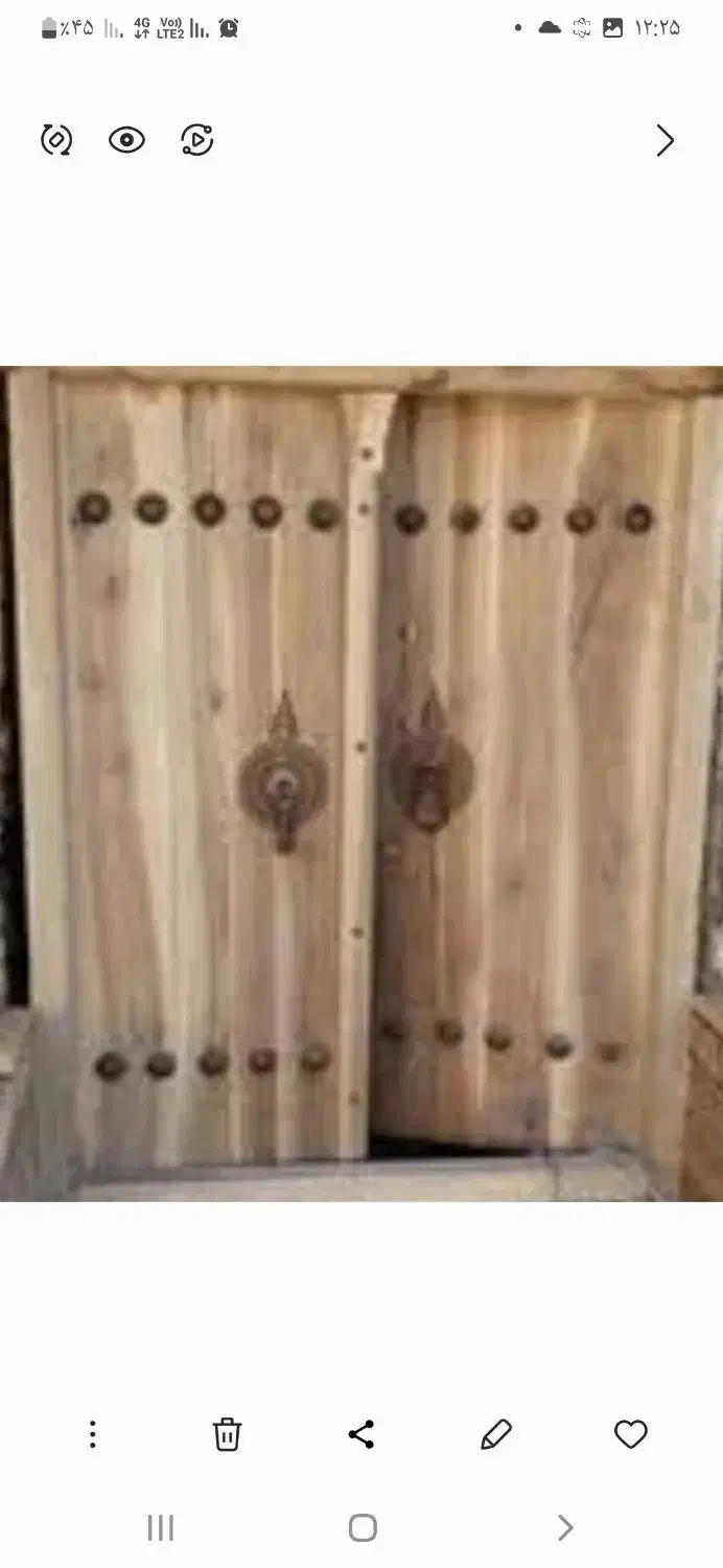 درب چوبی قدیمی ازچوب روسی سفیدمحکم دست دوم|مصالح و تجهیزات ساختمان|قوچان, |دیوار