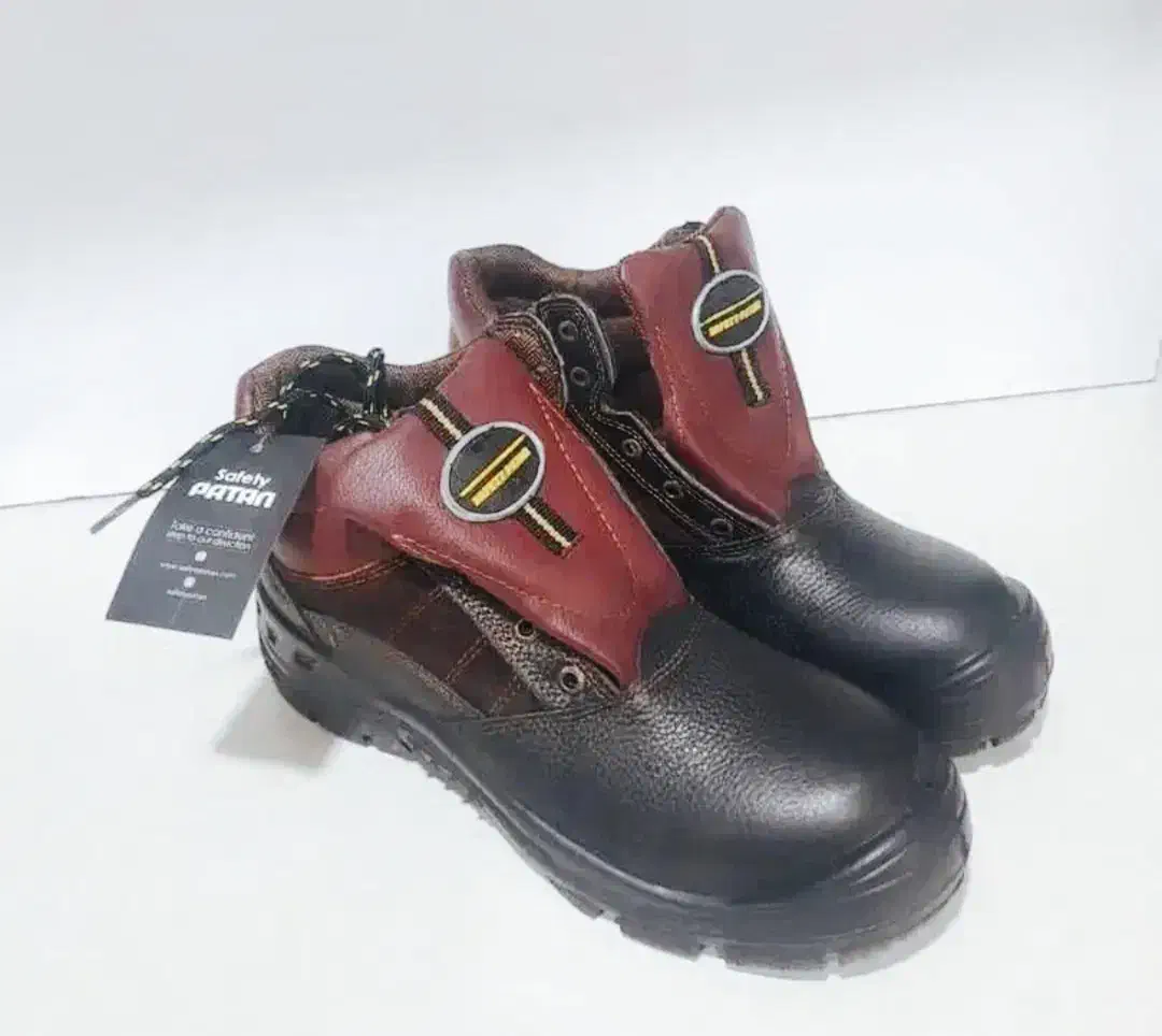 کفش ایمنی کار پنجه فولادی|کیف، کفش، کمربند|یزد, |دیوار