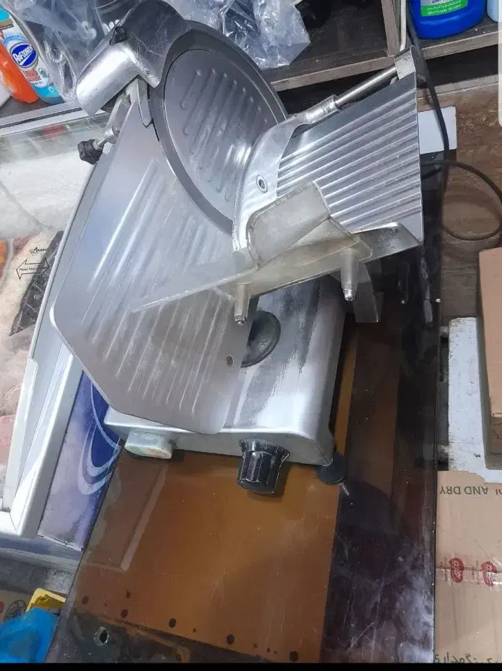 کالباس بر ایتالیایی کم کار کرد|فروشگاه و مغازه|اهواز, ۲۵۴دستگاه|دیوار