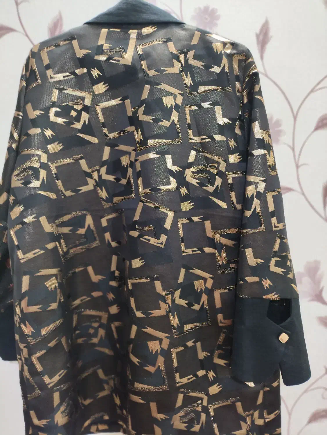 تعدادی مانتو شلوار مجلسی ومانتو|لباس|خرمآباد, |دیوار