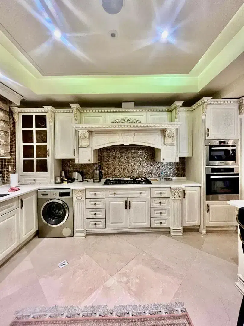 پاسداران/شهیدعراقی/ ۱۵۰متر/۳خواب/ سه برنور