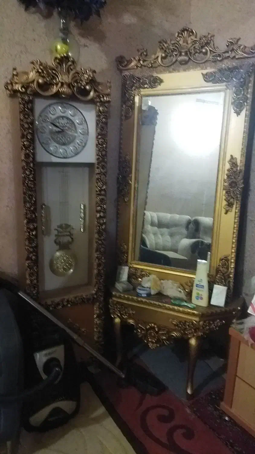 آینه بوفه ساعت ایستاده 2500 تومان|بوفه، ویترین، کنسول|بندرعباس, |دیوار