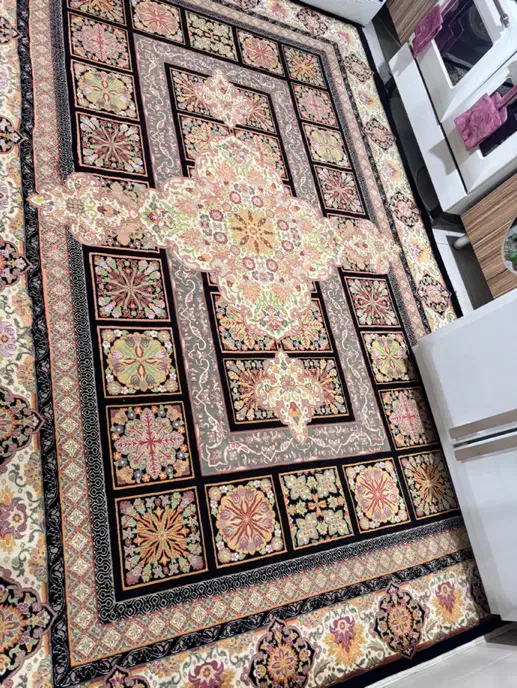 فرشینه ۶متری اشپزخانه سالم بدون پارگی وسوختگی|فرش|کرج, حصارک پایین|دیوار