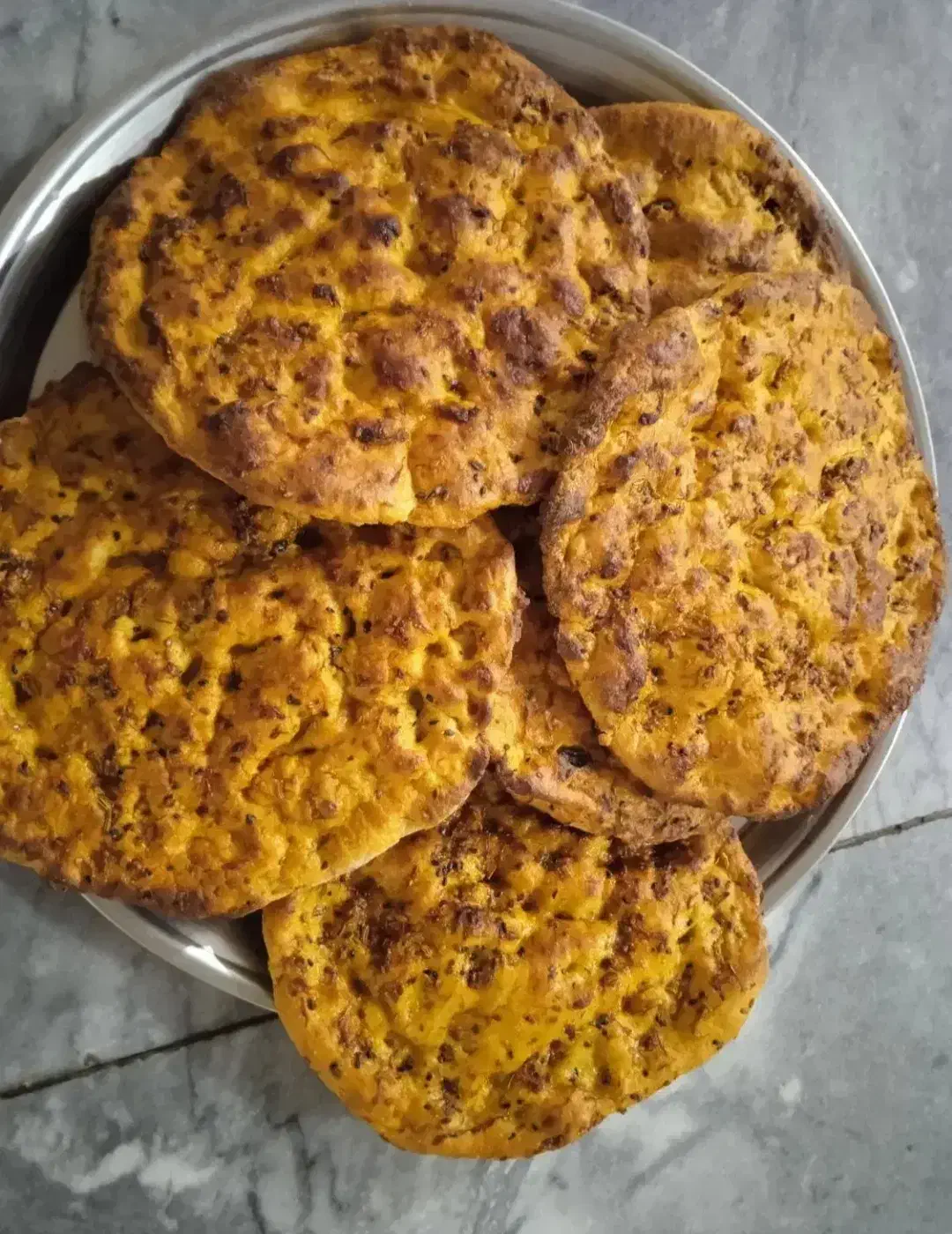 نان خانگی با  ارد بومی|خوردنی و آشامیدنی|اصفهان, قلعه نو|دیوار