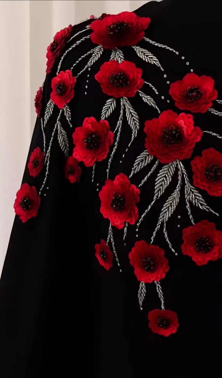 گلهای کریشه و جواهردوزی|لباس|میانه, |دیوار