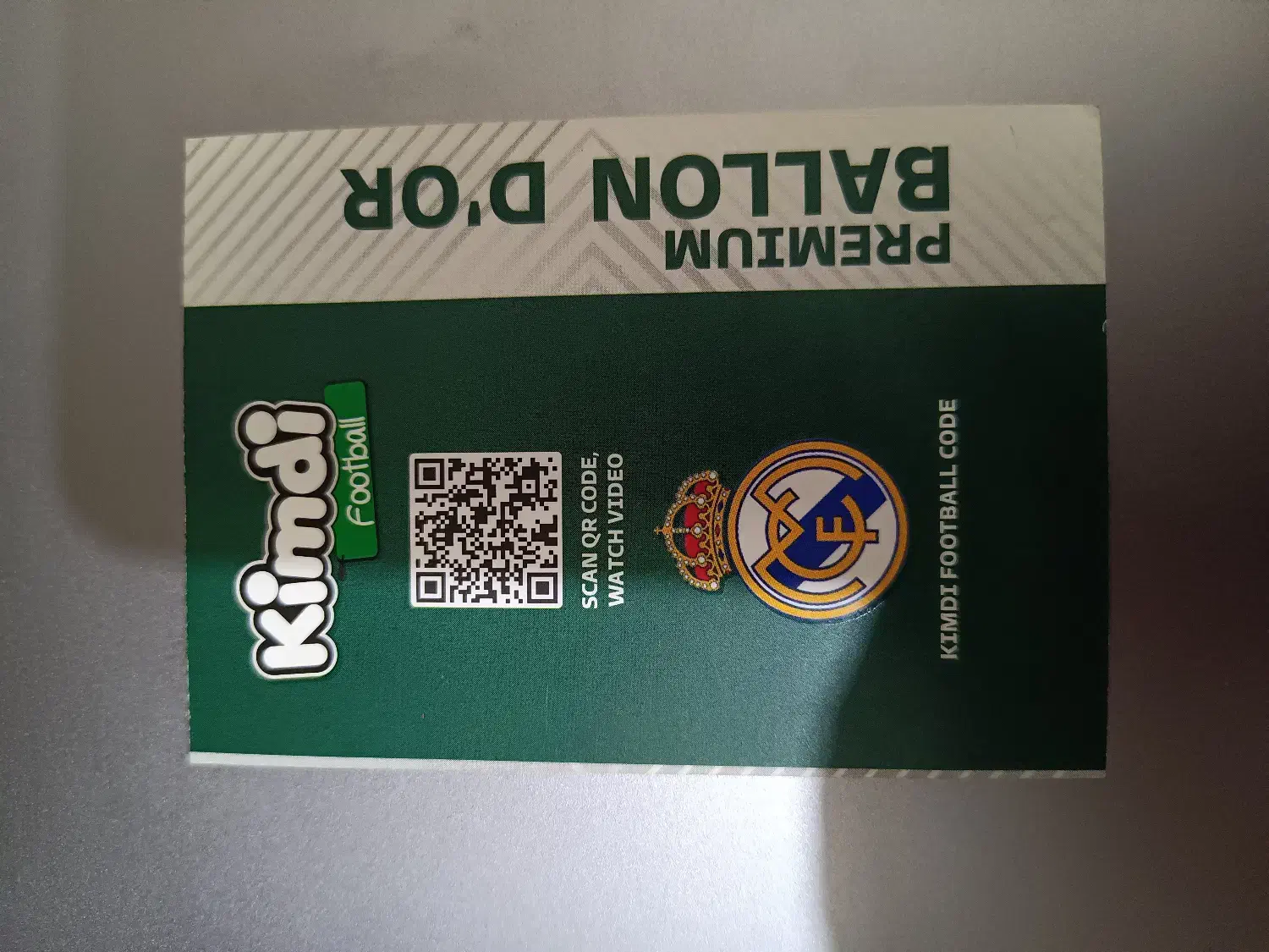 کیمدی زیدان پریمیوم توپ طلا|اسباب‌‌بازی|پول, |دیوار