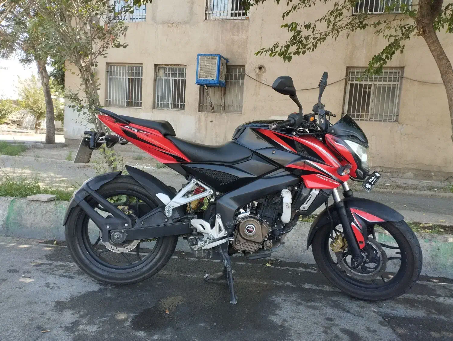 ns 200 مدل ۹۵|موتورسیکلت|ری, دولت‌آباد|دیوار