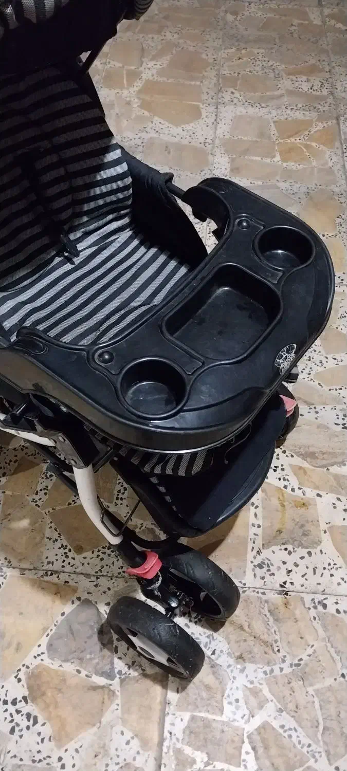 کالسکه مارک پویا سالم|کالسکه و لوازم جانبی|فومن, |دیوار