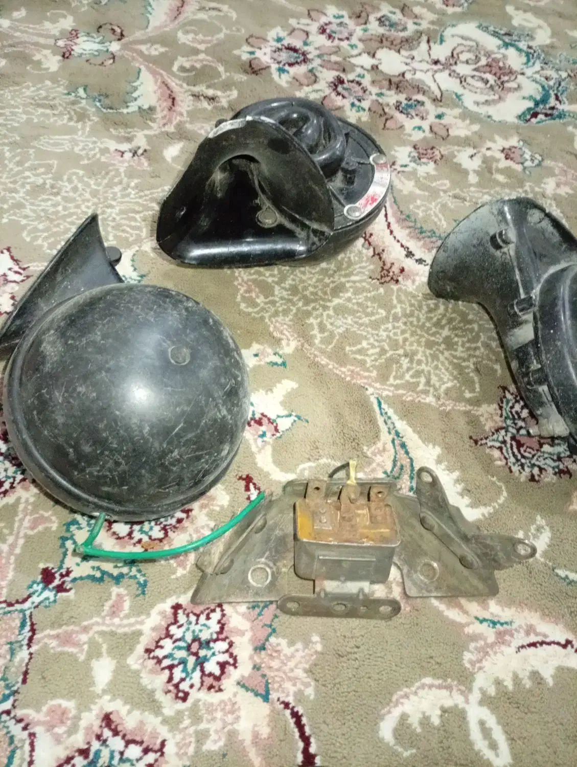 بوق ماشین|قطعات یدکی و لوازم جانبی|فردیس, فردیس|دیوار