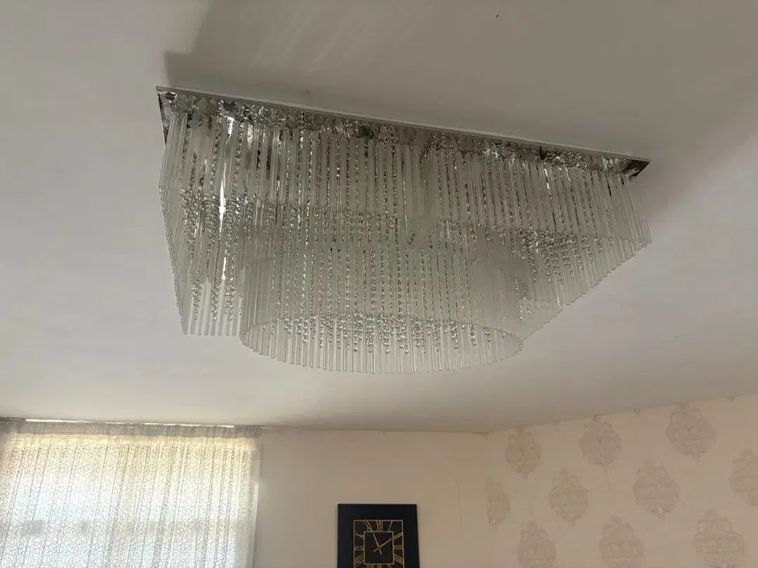 لوستر|لوستر و چراغ آویز|صدرا-فارس, فاز ۱|دیوار