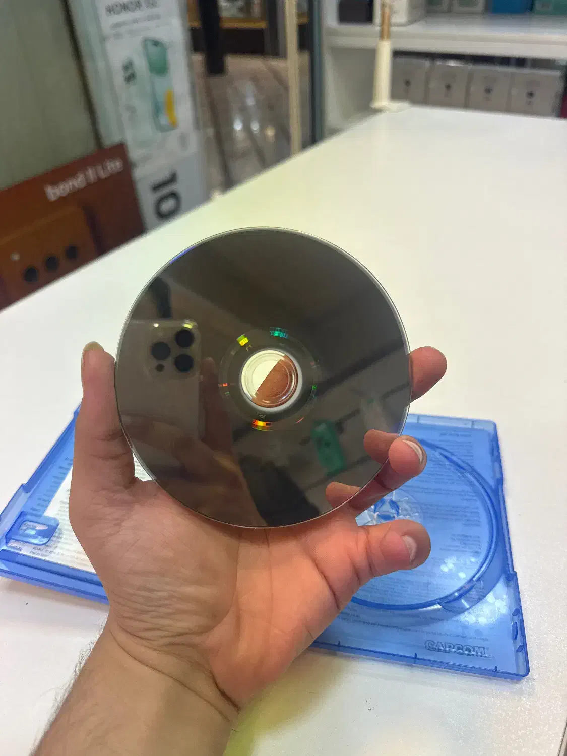 اویل ۴ریمیک دیسک برایps5|کنسول، بازی ویدئویی و آنلاین|ساری, |دیوار