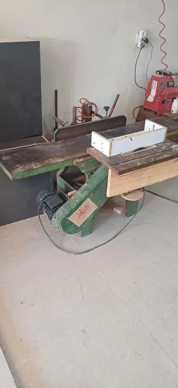 سه کاره نجاری|ماشینآلات صنعتی|زارچ, |دیوار