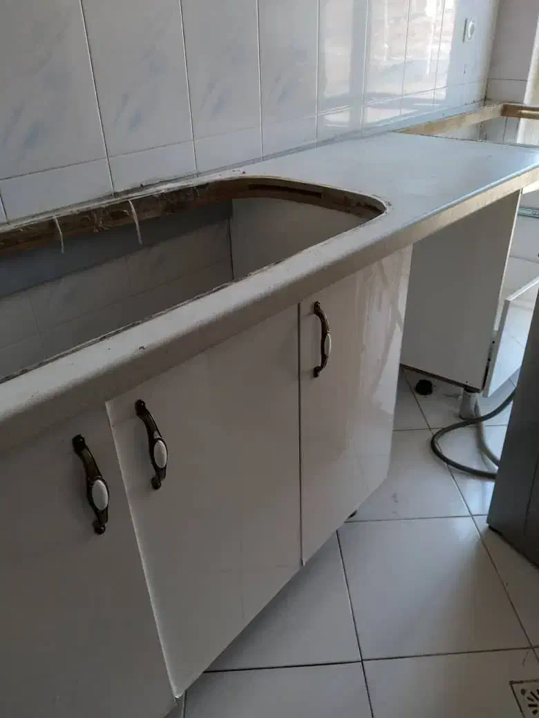 کابینت های گلاس ترک|مصالح و تجهیزات ساختمان|هشتگرد, فاز ۳ مهستان|دیوار