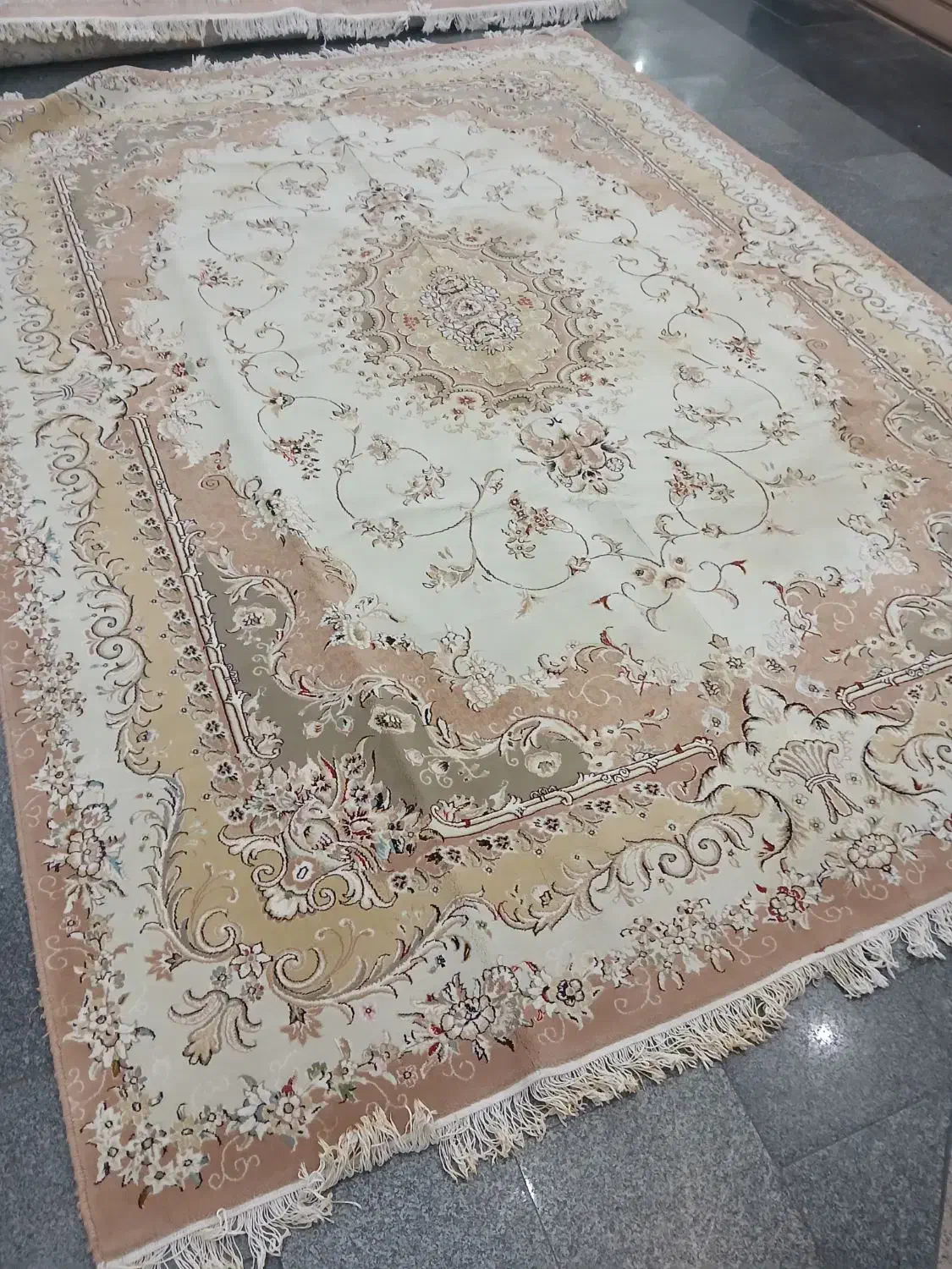 جفت ۹ متری نخی|فرش|تهران, ستارخان|دیوار