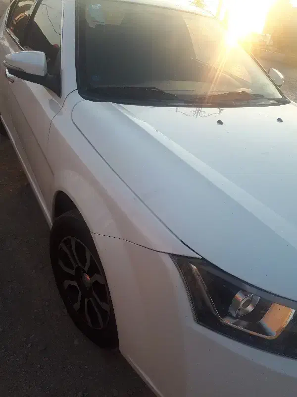 دنا پلاس ۵ دنده  مدل ۴۰۲|خودرو سواری و وانت|بجنورد, |دیوار