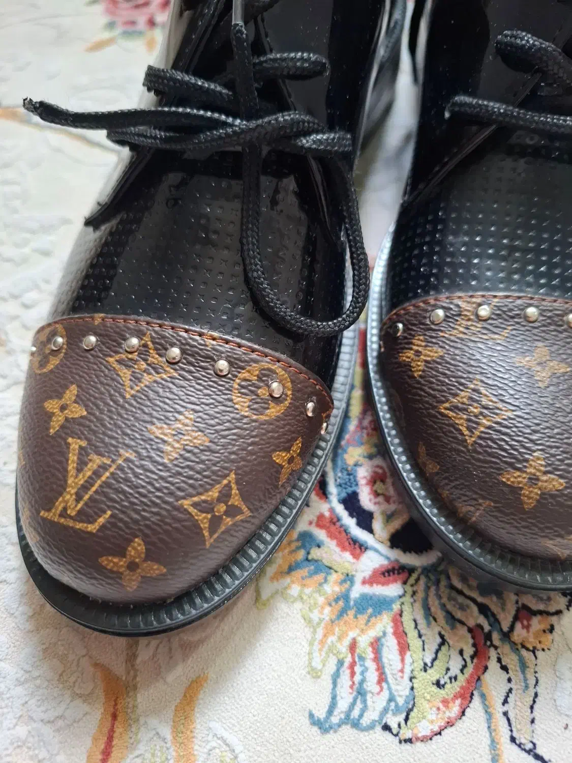 کفش زنانه فروش فوری|کیف، کفش، کمربند|رشت, جهاد|دیوار