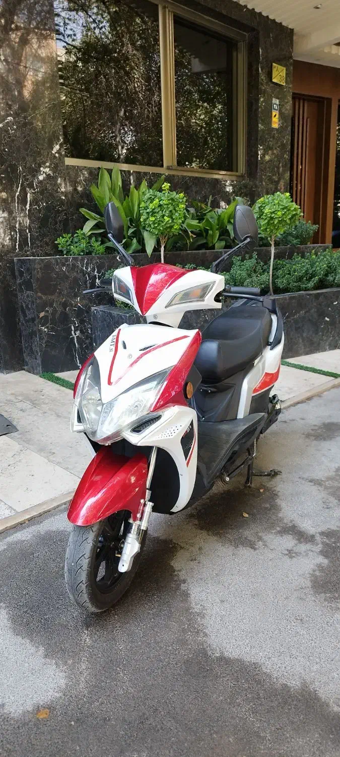 موتور سیکلت برقی|موتورسیکلت|اصفهان, شهرستان|دیوار