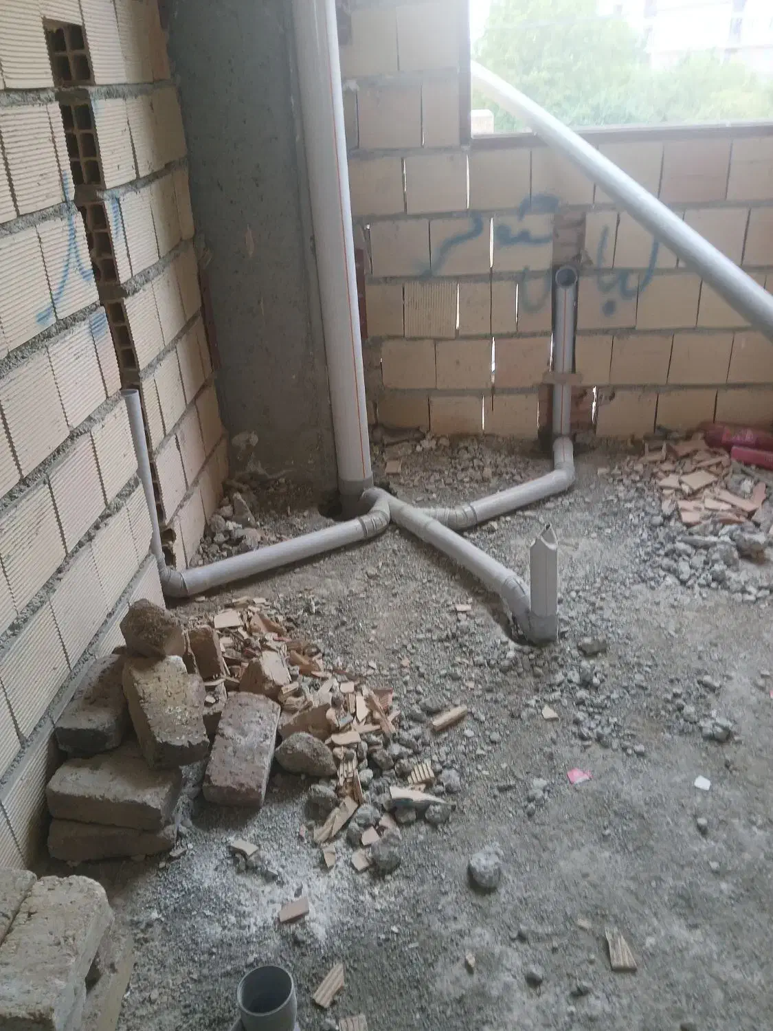 تاسیسات لوله کشی اذین|خدمات پیشه و مهارت|مشکیندشت, |دیوار