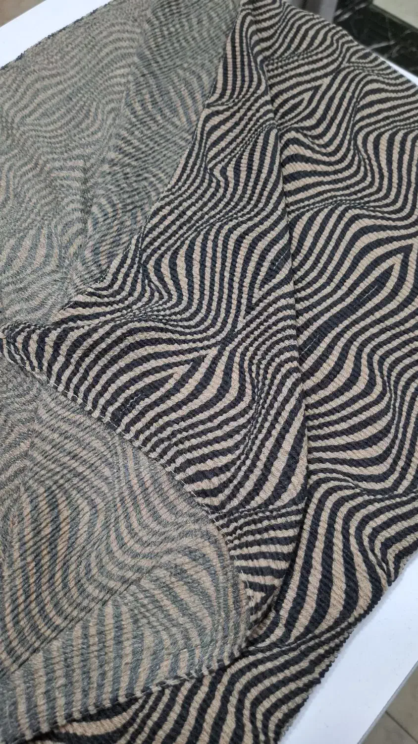 شال و روسری عمده|عمده‌فروشی|رشت, چله خانه|دیوار