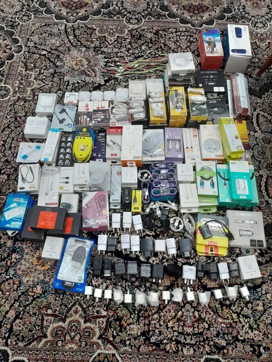 فروش جانبی موبایل|لوازم جانبی موبایل و تبلت|ایذه, |دیوار