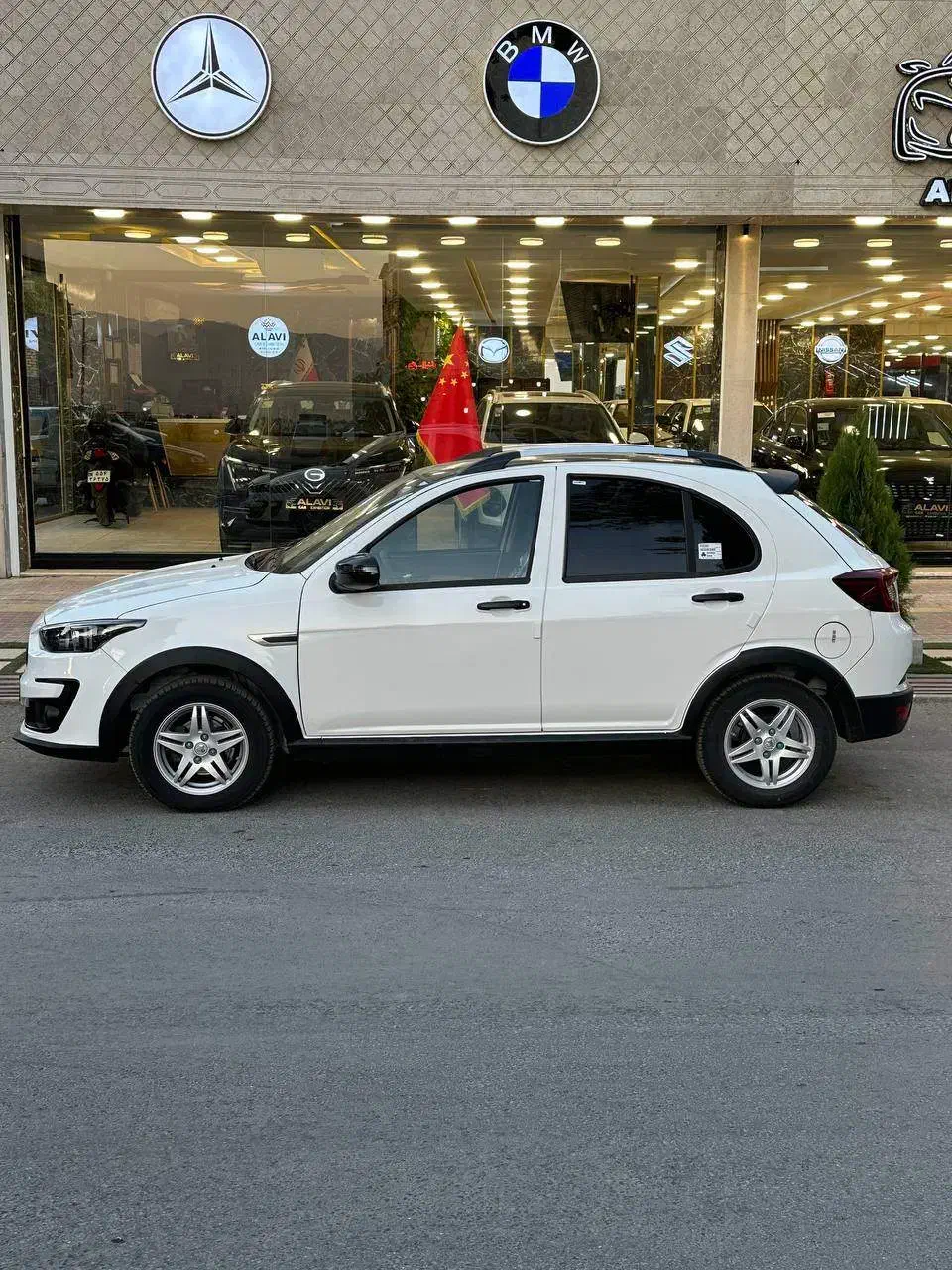 اطلس بدون سانروف 404|خودرو سواری و وانت|شهرکرد, |دیوار