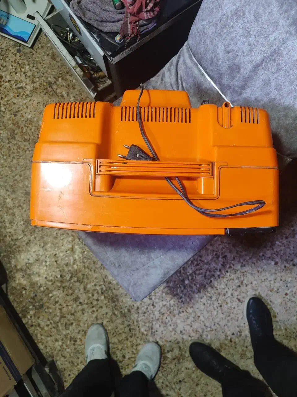 تلویزیون مینی کوچیک و آنتیک|تلویزیون و پروژکتور|تهران, الهیه|دیوار