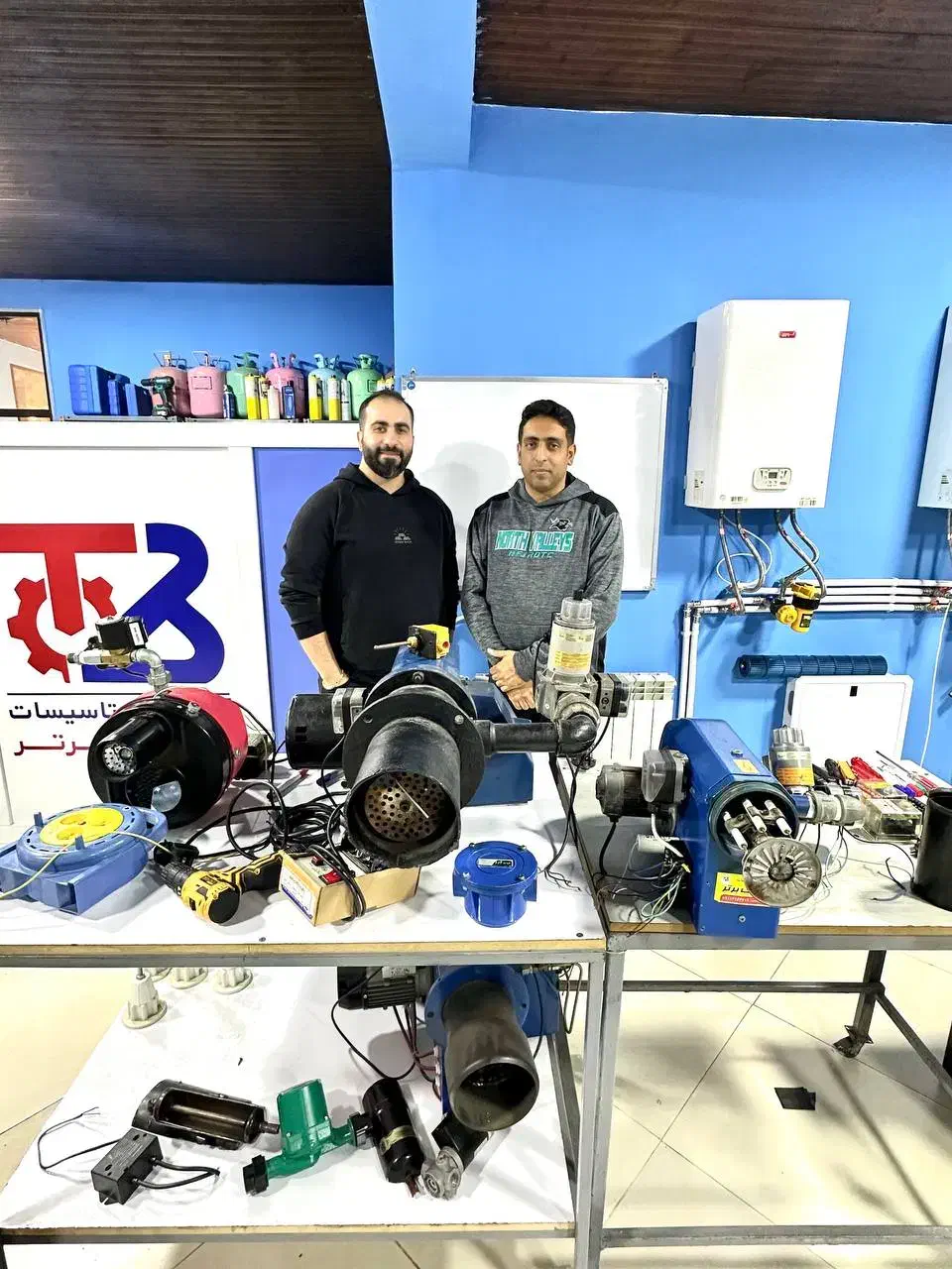 آموزش کولر و پکیج و تاسیسات ساختمانی|کتاب و مجله آموزشی|نوشهر, |دیوار