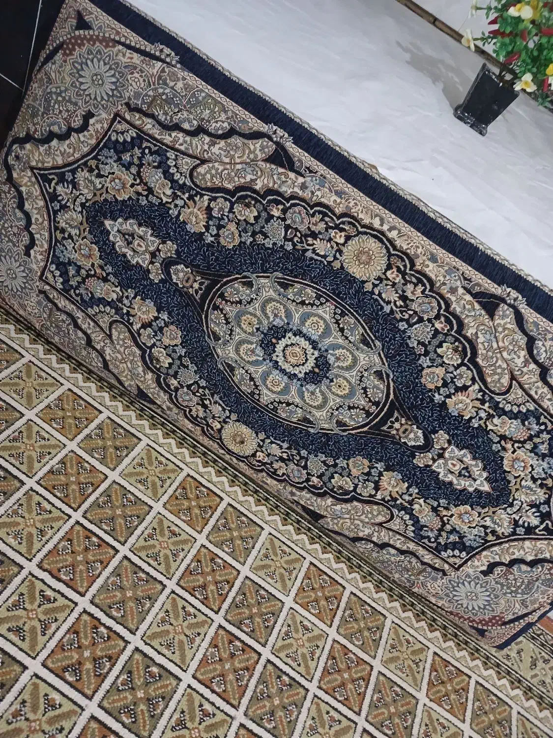 ۵عدد پشتی|پشتی|خرم‌آباد, |دیوار