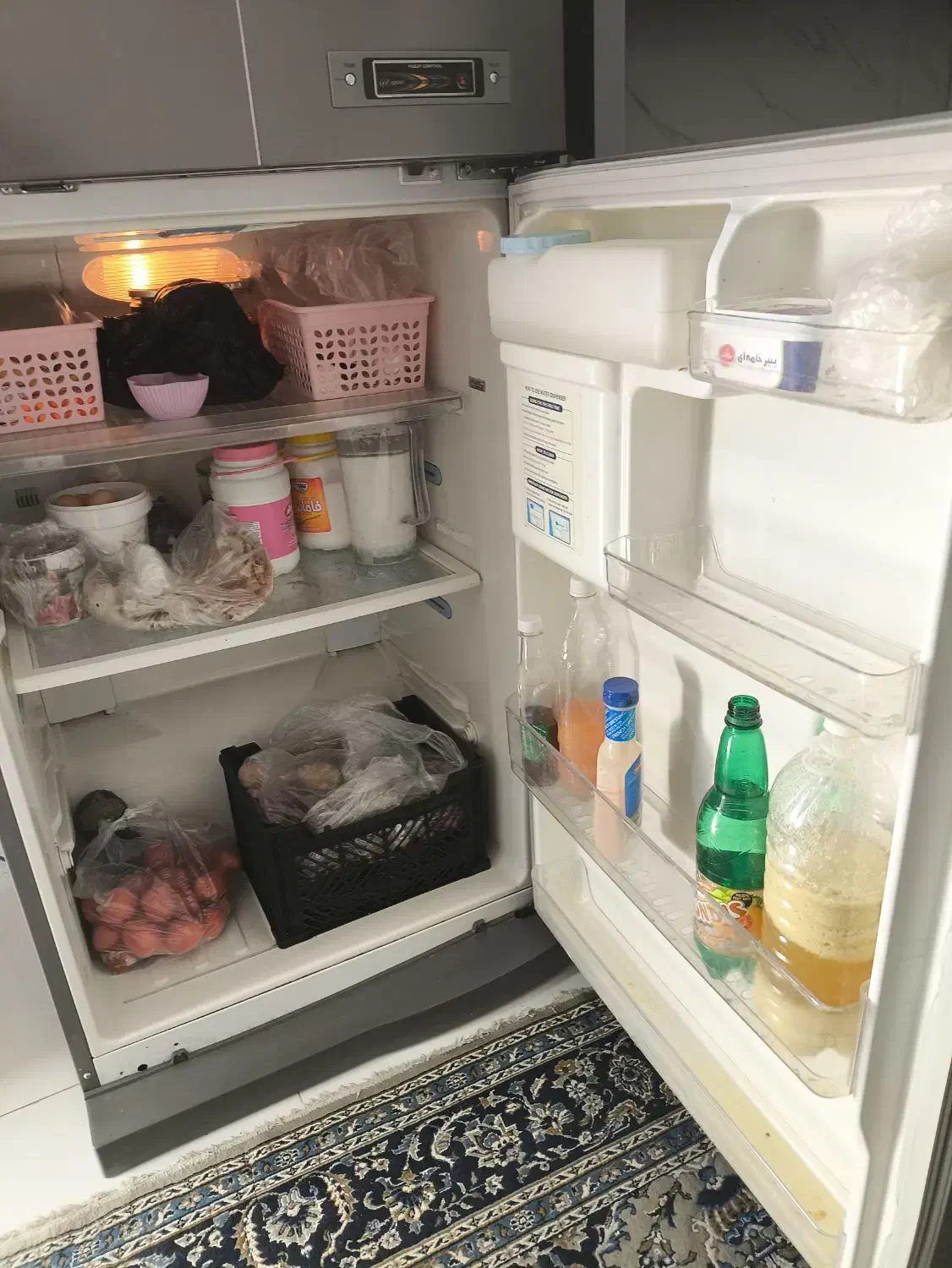 تعدادی وسیله خانه ب فروش می‌رسد|مبلمان خانگی و میز عسلی|ایذه, |دیوار