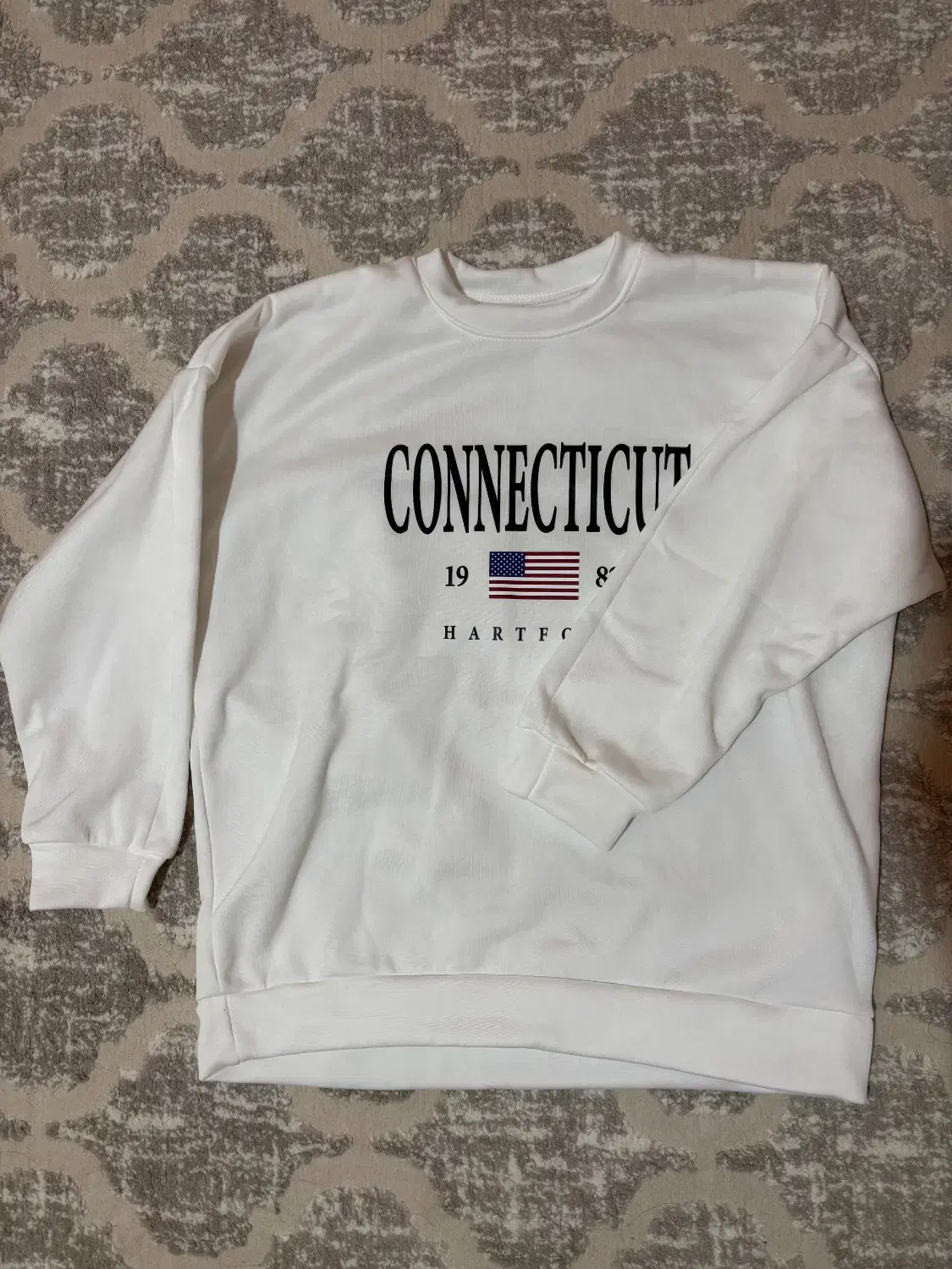 دورس سفید|لباس|نیشابور, کوی یغما|دیوار