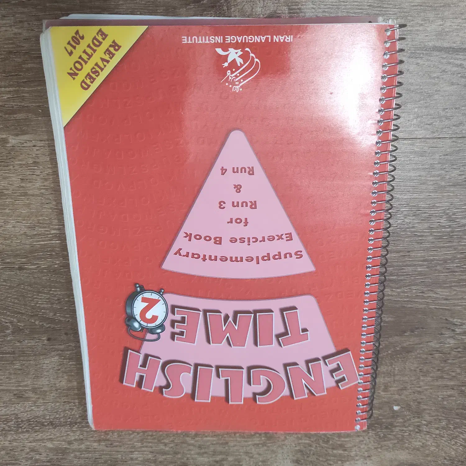 کتاب زبان ترم run3 و run4|کتاب و مجله آموزشی|شیراز, حافظیه|دیوار