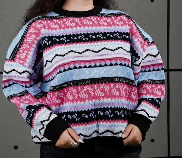 بافت وینتیج|لباس|لاهیجان, شقایق|دیوار