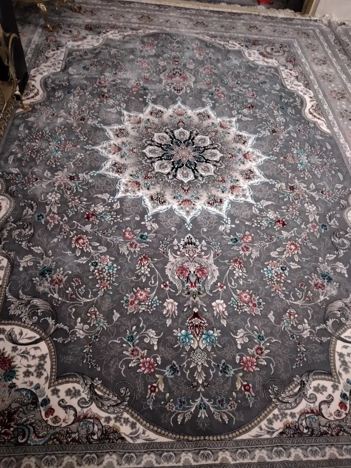 یک جفت فرش 12متری درحدنو|فرش|اقبالیه, |دیوار