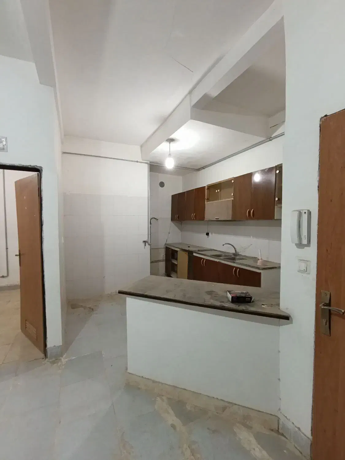 ۶۰متریدوخوابهآفتابگیروامدارقابل معاوضه با خودرو|فروش آپارتمان|قوچان, |دیوار