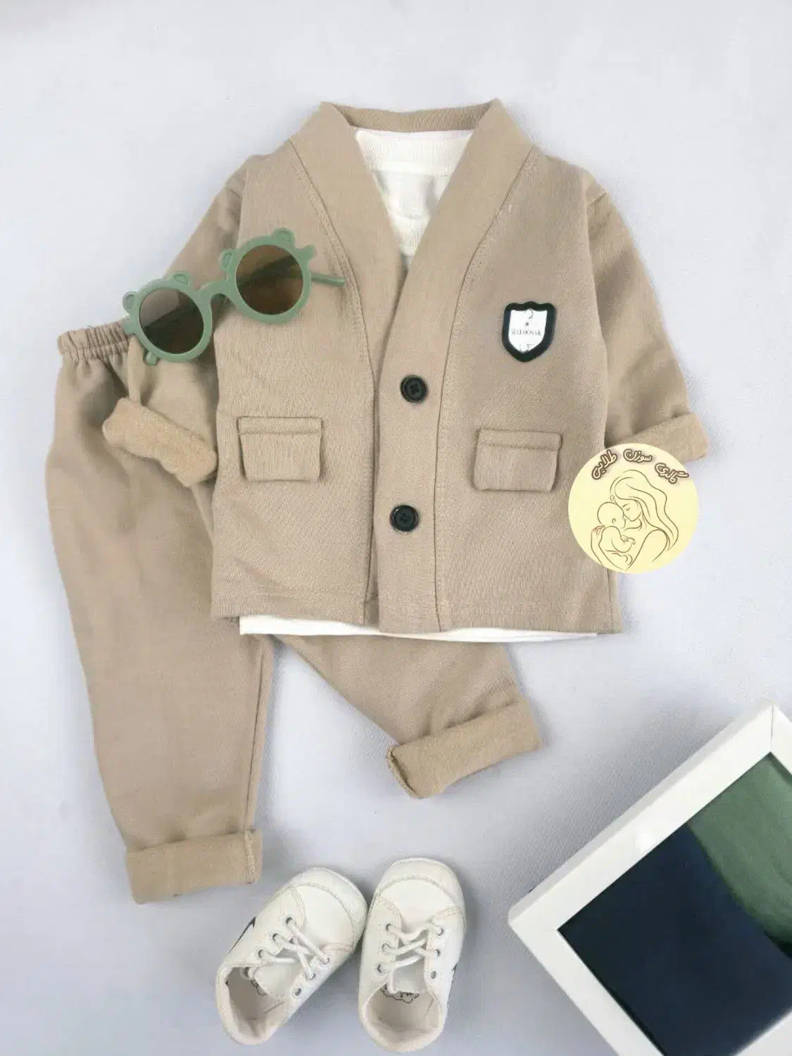 سه تیکه کت شلوار توکرکی|کفش و لباس بچه|مشهد, شهید هاشمی نژاد|دیوار