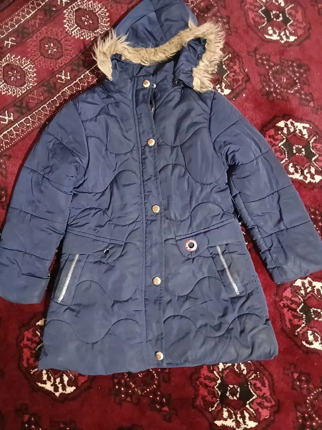 کاپشن|لباس|بندر ترکمن, |دیوار