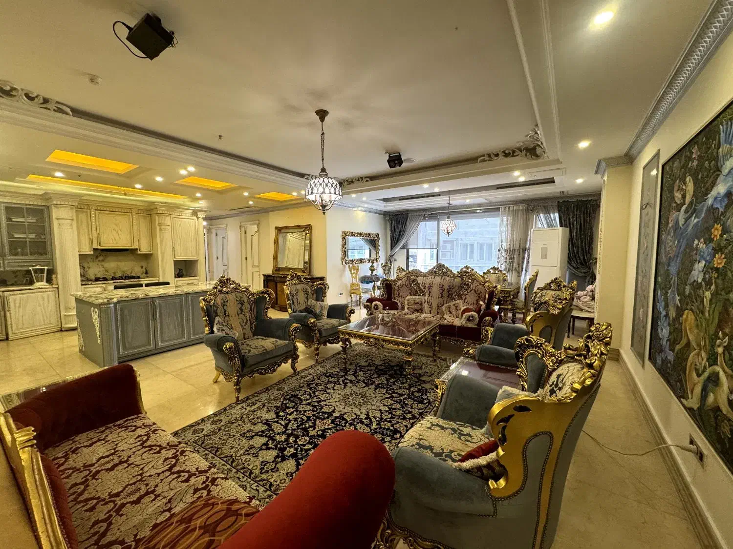 190متر ۳خ رهن کامل سعادت آباد