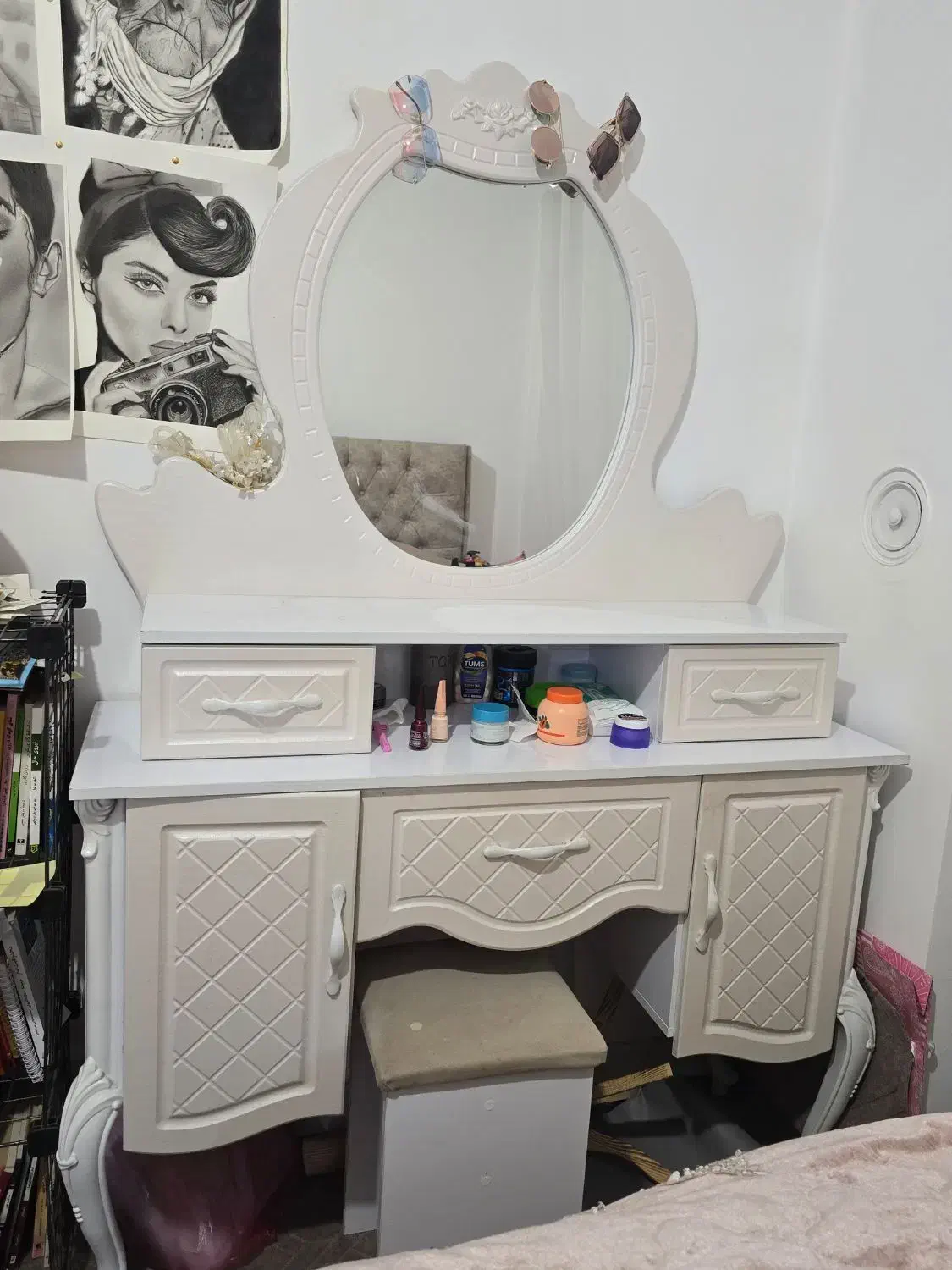 میز ارایشی|بوفه، ویترین، کنسول|شیراز, شهرک مخابرات|دیوار