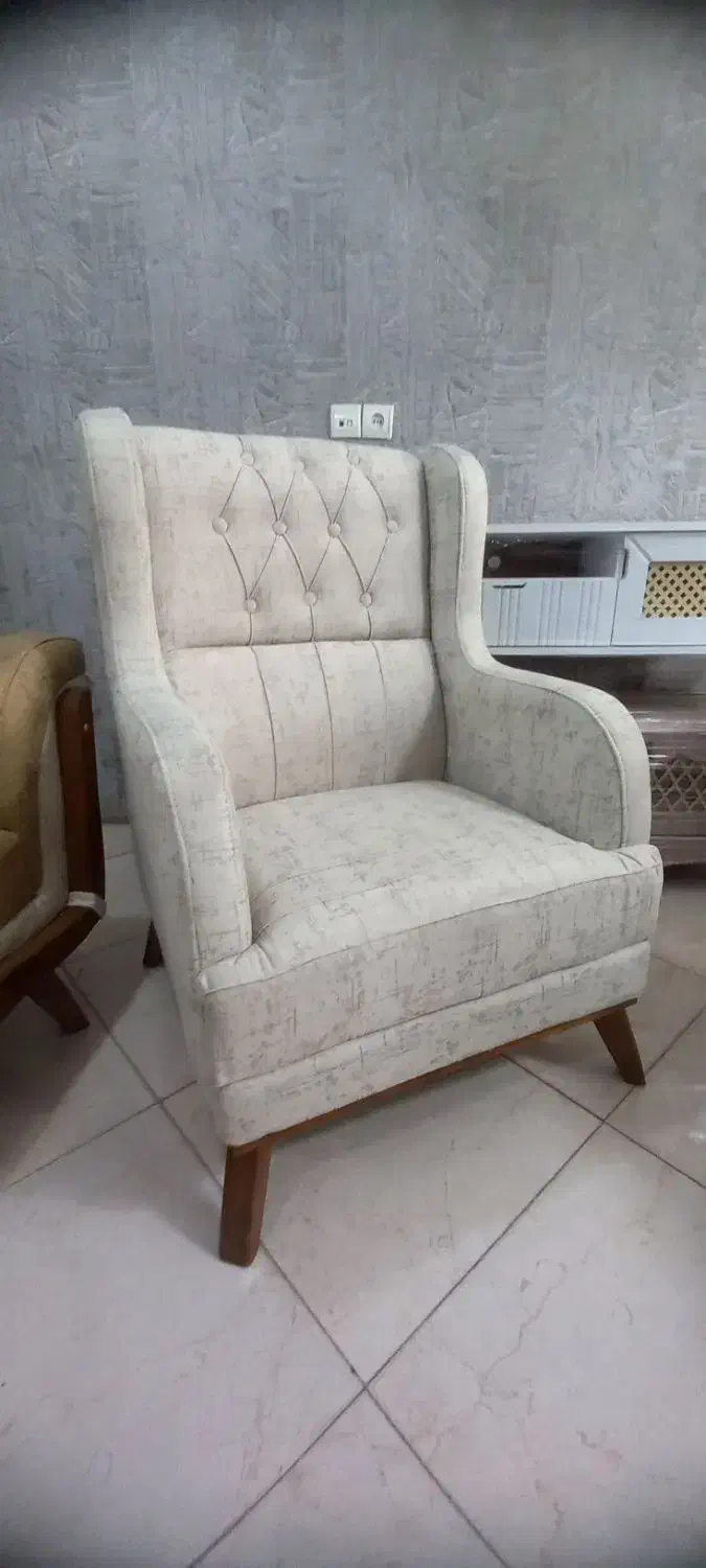 حراج مبل مبلمان نمایشگاه ۳۸ میلیون قیمت واقعی|مبلمان خانگی و میز عسلی|باغستان, |دیوار