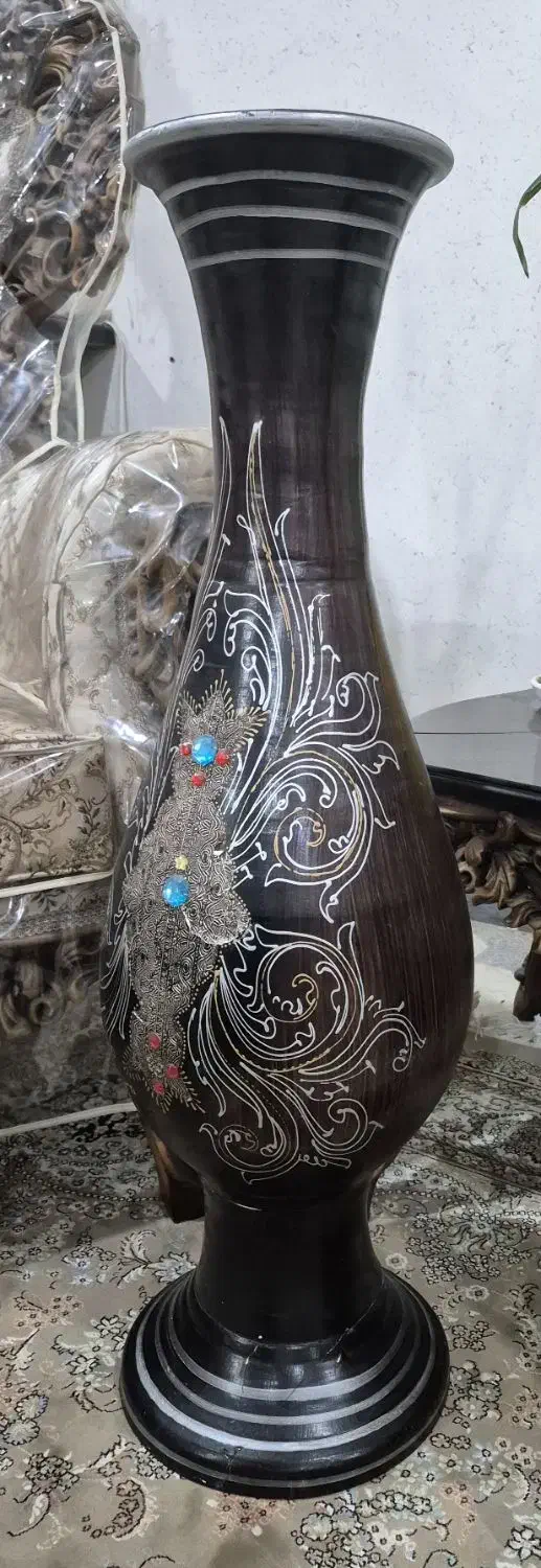 گلدان سفالی بلند|گل مصنوعی|خرمشهر, |دیوار