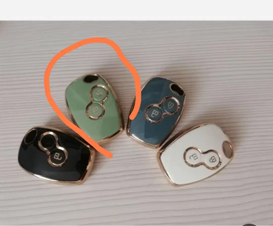 سوییچ گم شده|اشیا|ایلام, |دیوار