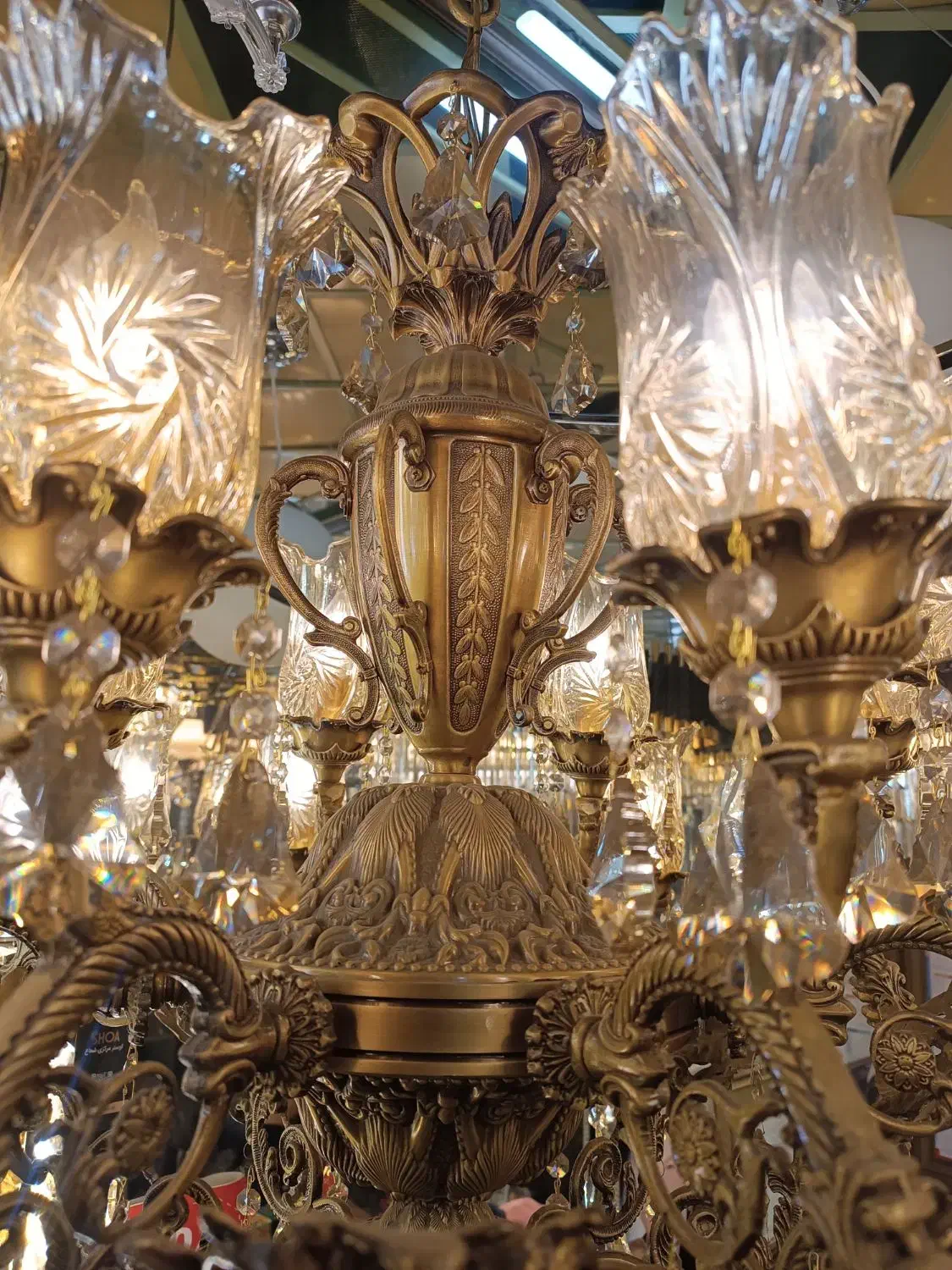 لوستر 16 شعله برنز با فاکتور معتبر|لوستر و چراغ آویز|تهران, سعادت‌آباد|دیوار